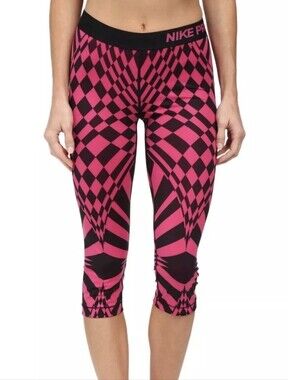 Nike Pro Dri FIT Pink Black Geometric Optical Illusion Capri Leggings